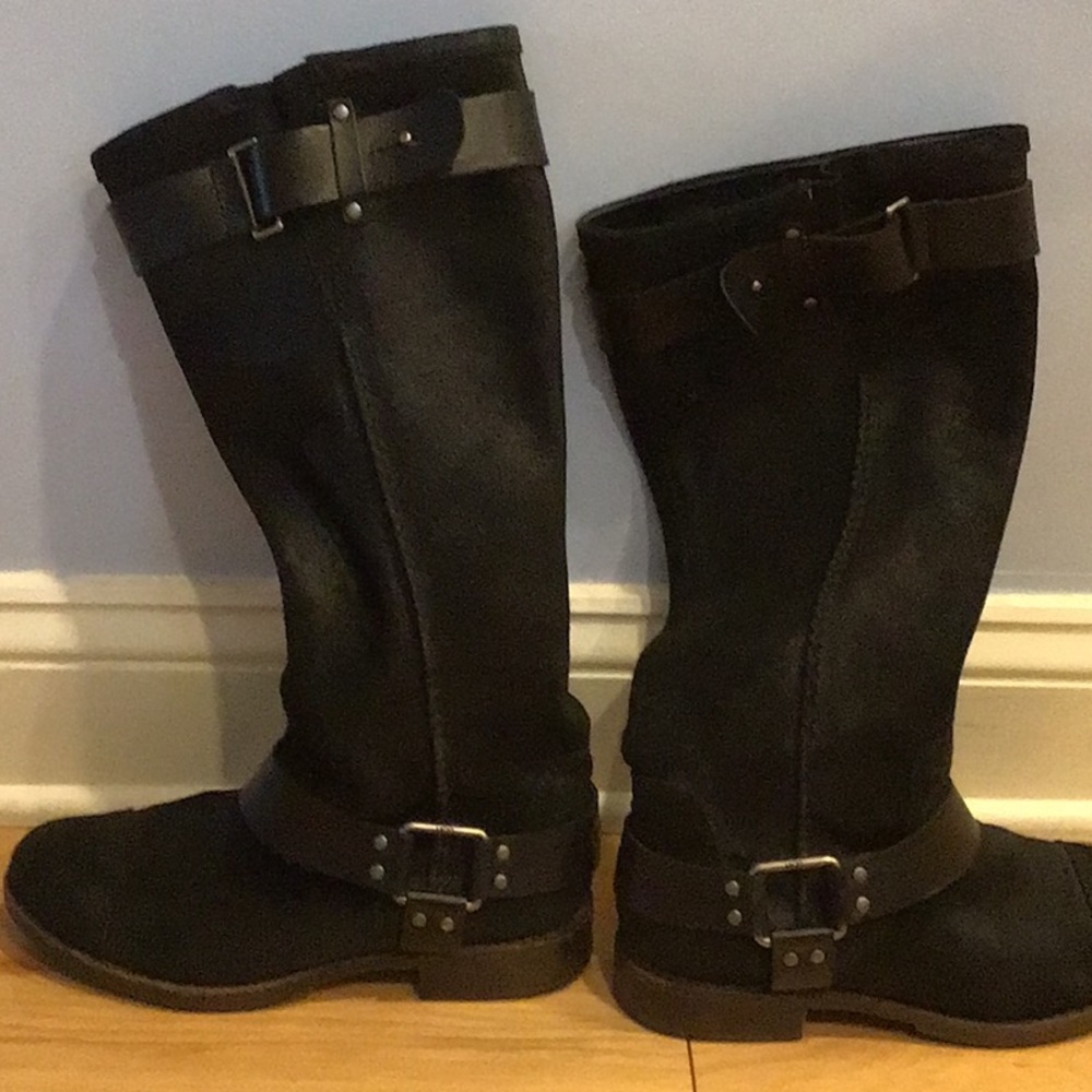 Ugg black suede boots
